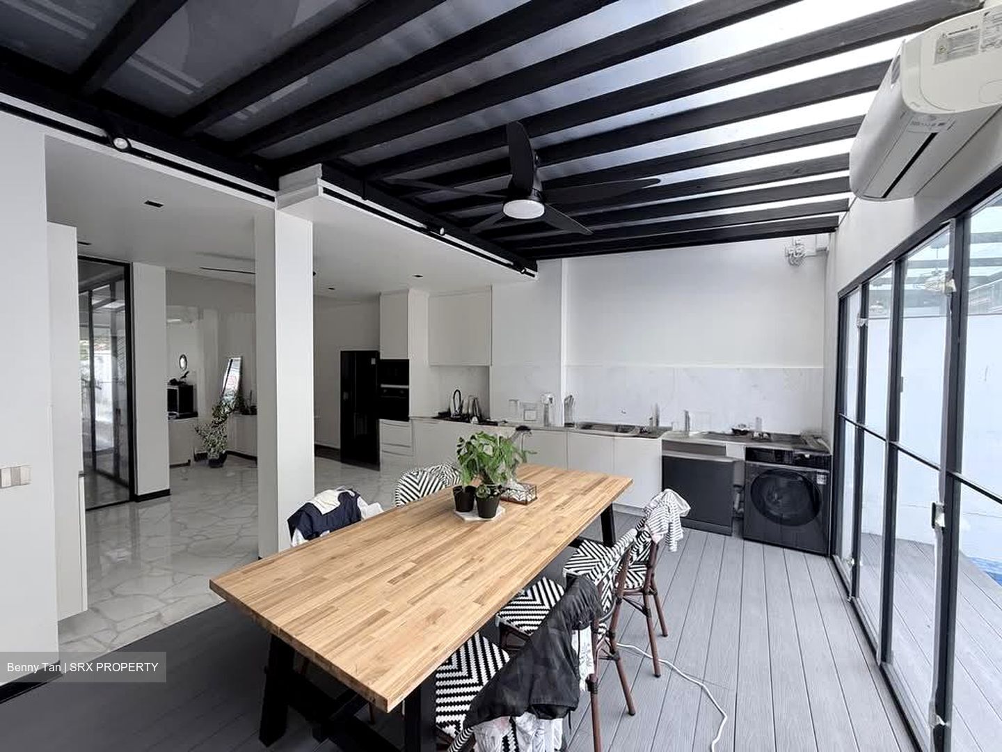 Mimosa Walk (D28), Terrace #602762241